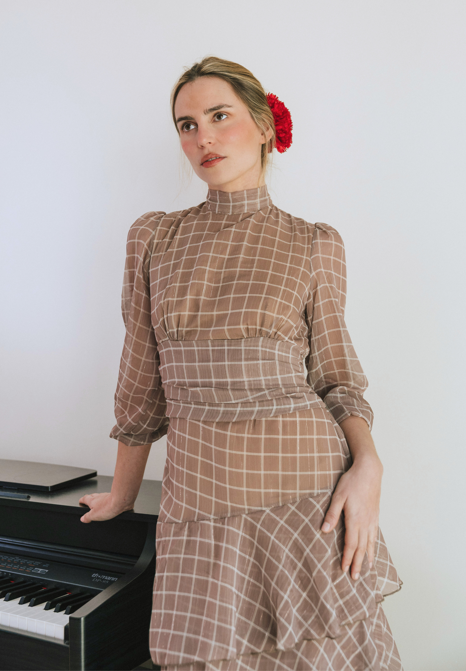 Vestido beige Belven