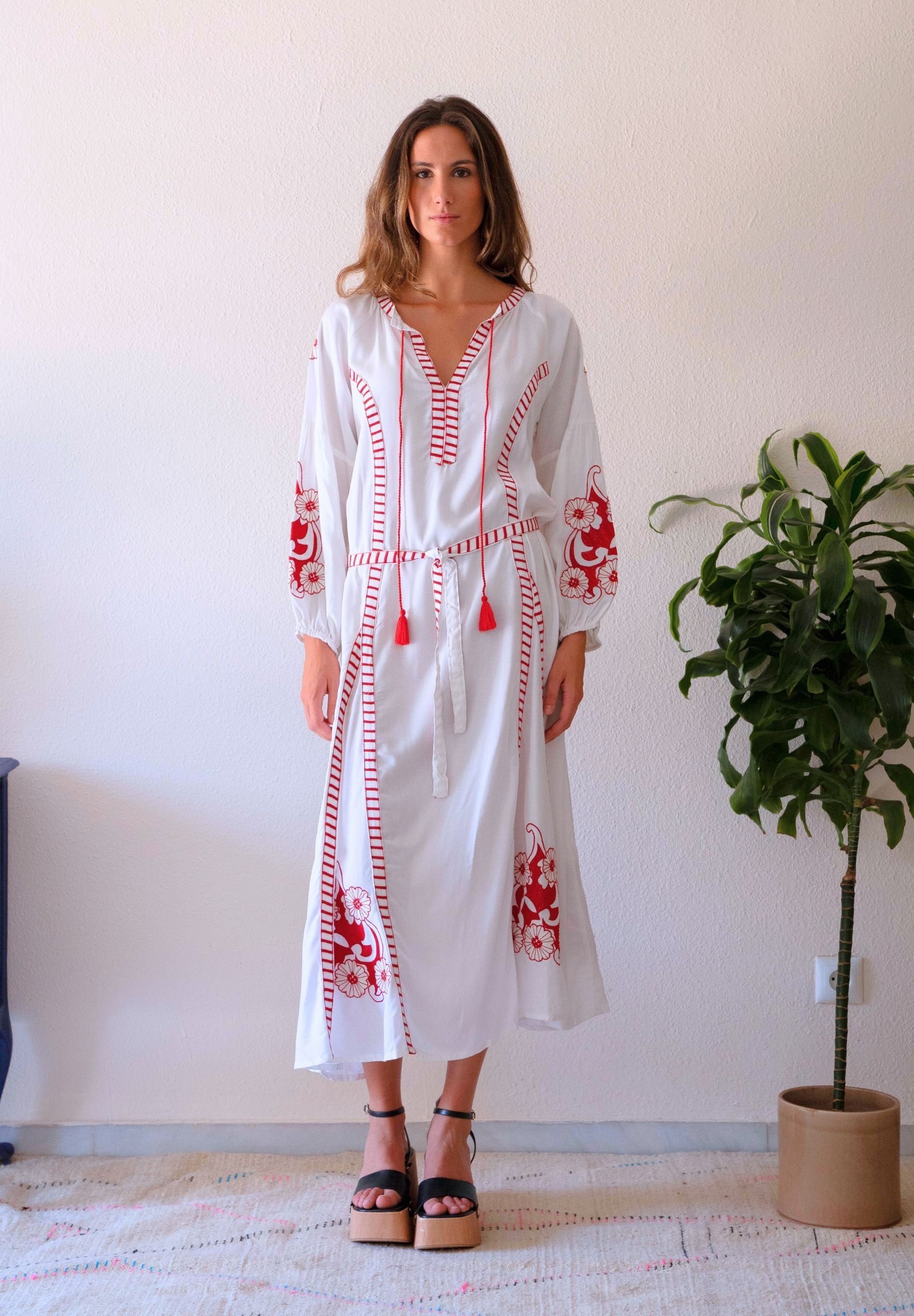Caftán bordado Nébula