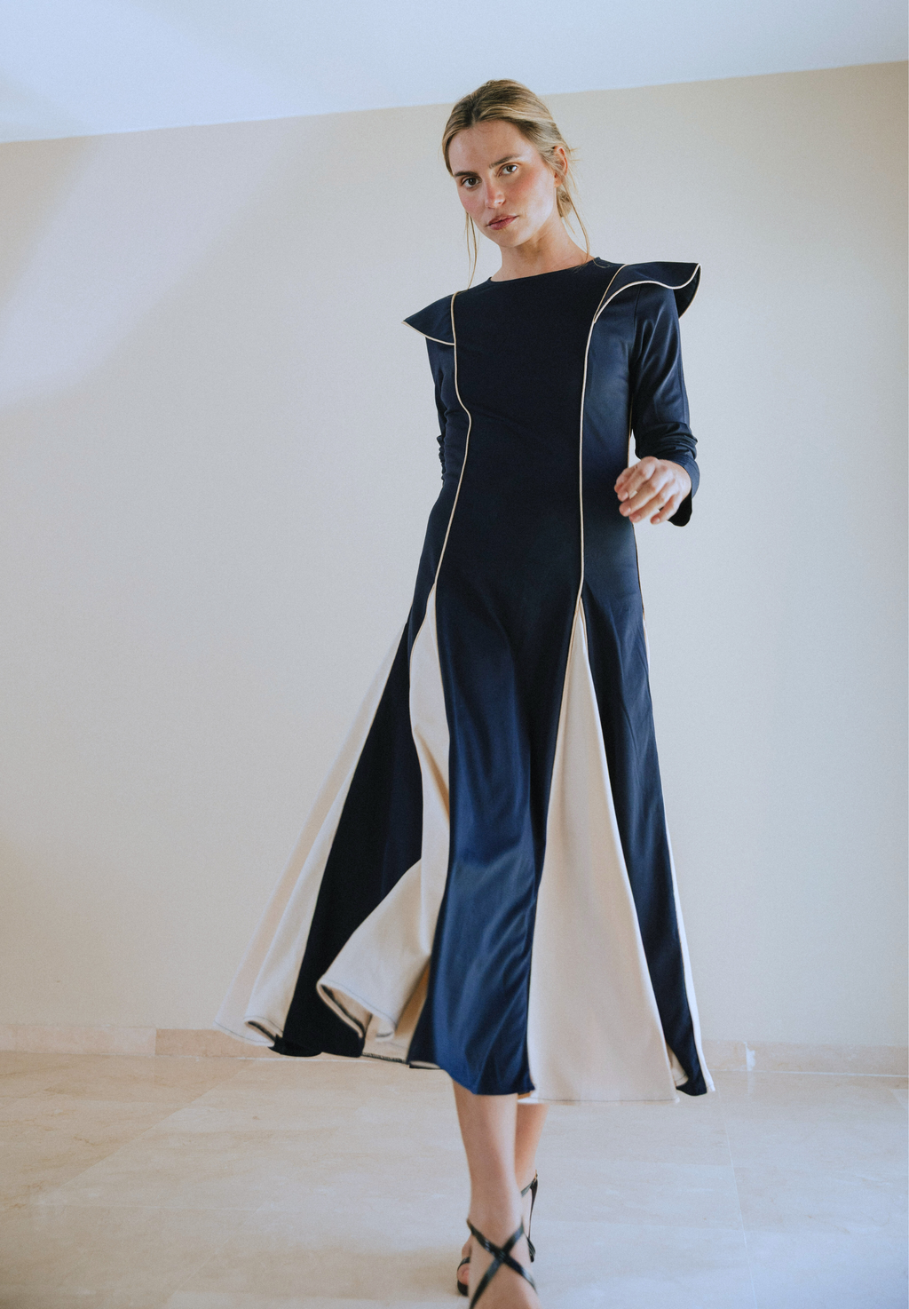 Vestido bicolor Nora