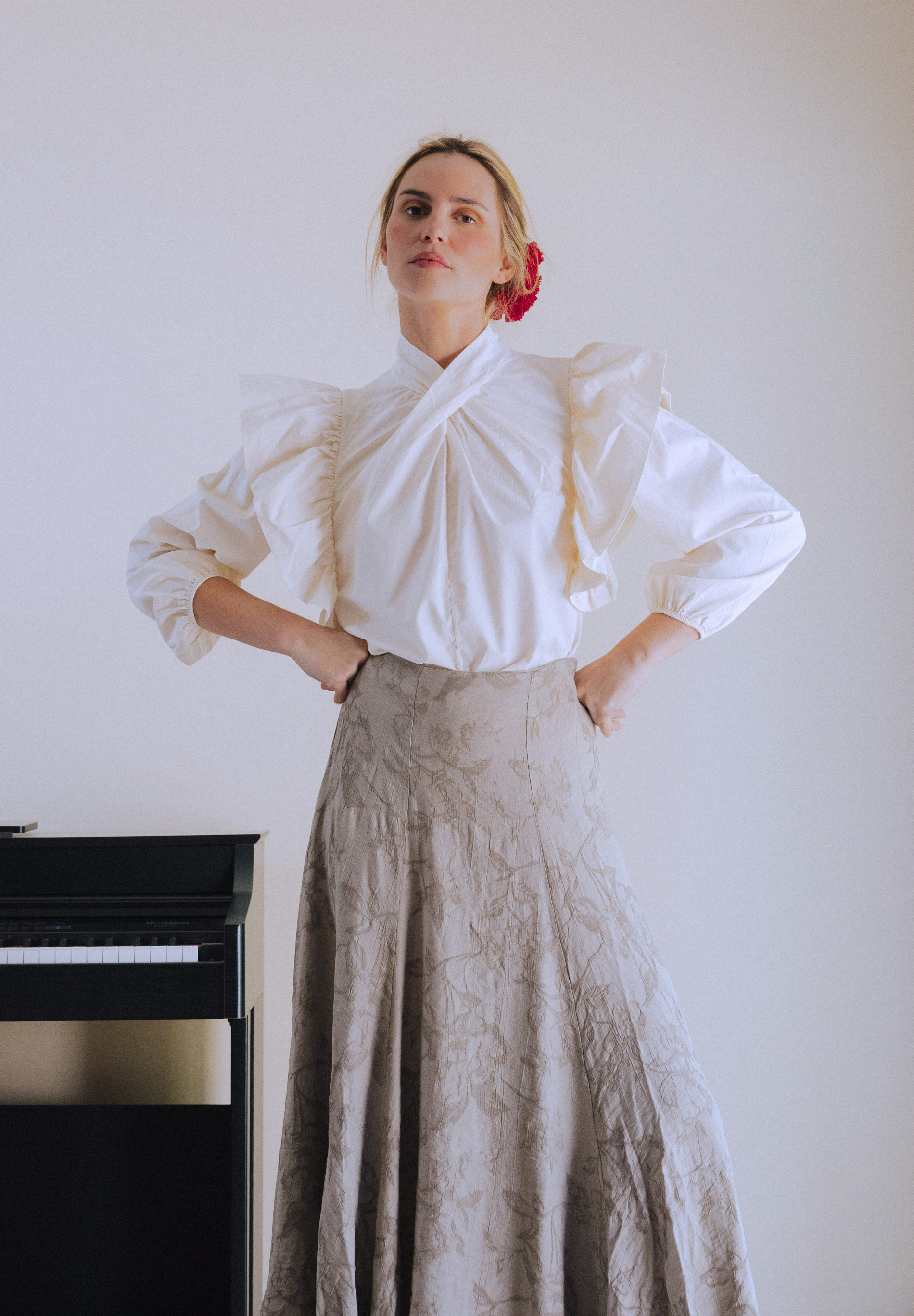 Falda bordada gris visón Árdea