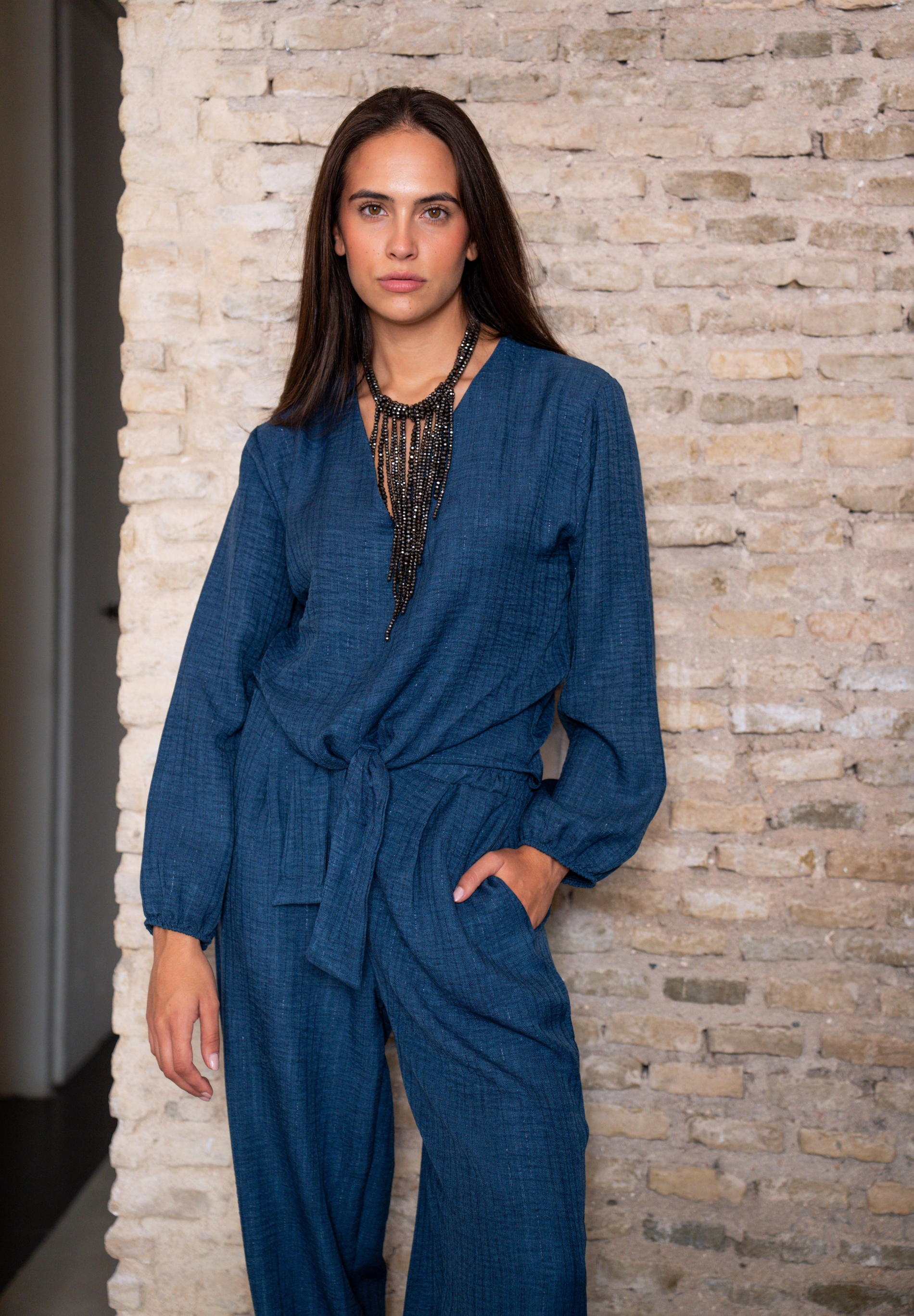 Blusa nudo azul Vetru