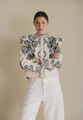 Chaqueta bordada Dox