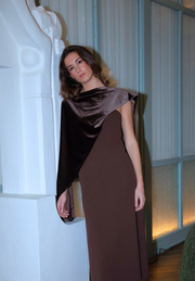 Capa de terciopelo chocolate Ovi