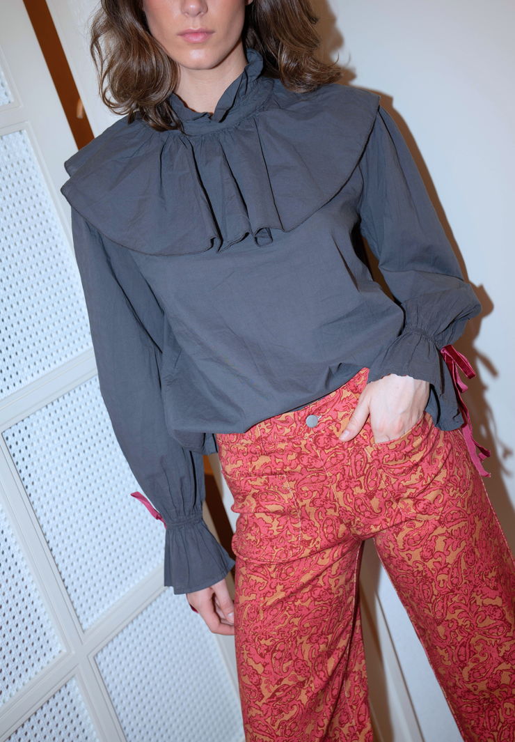 Pantalón estampado Olen