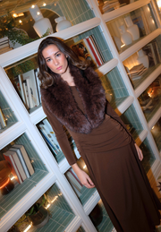 Cuello chocolate efecto pelo