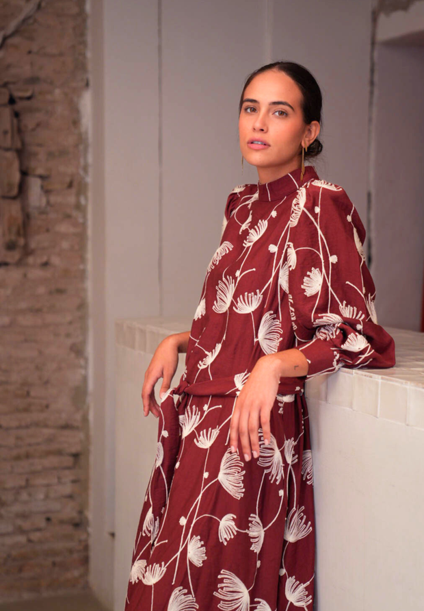 Vestido midi bordado Solen