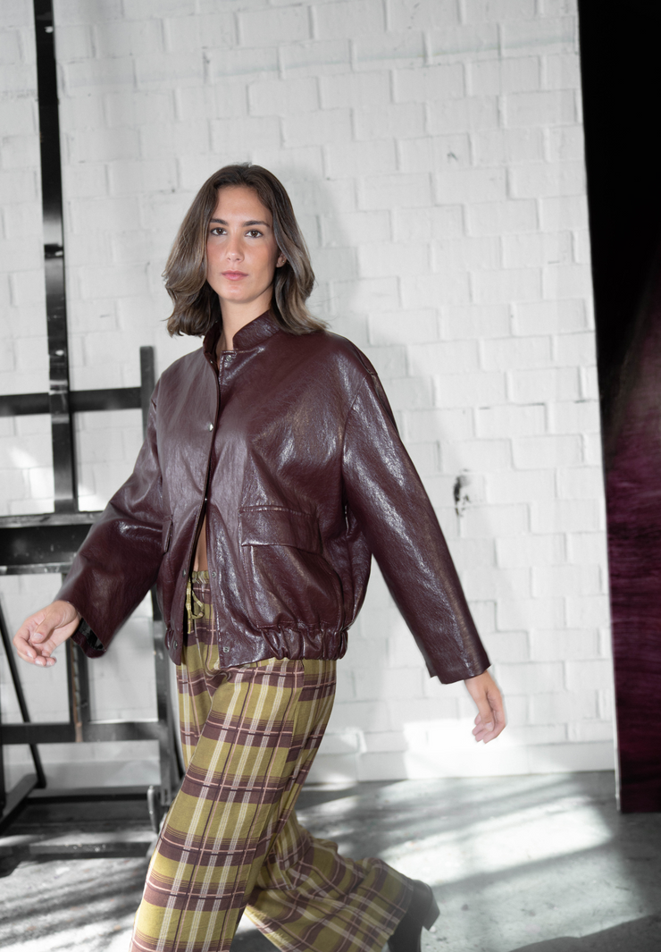 Chaqueta brillo Nyx
