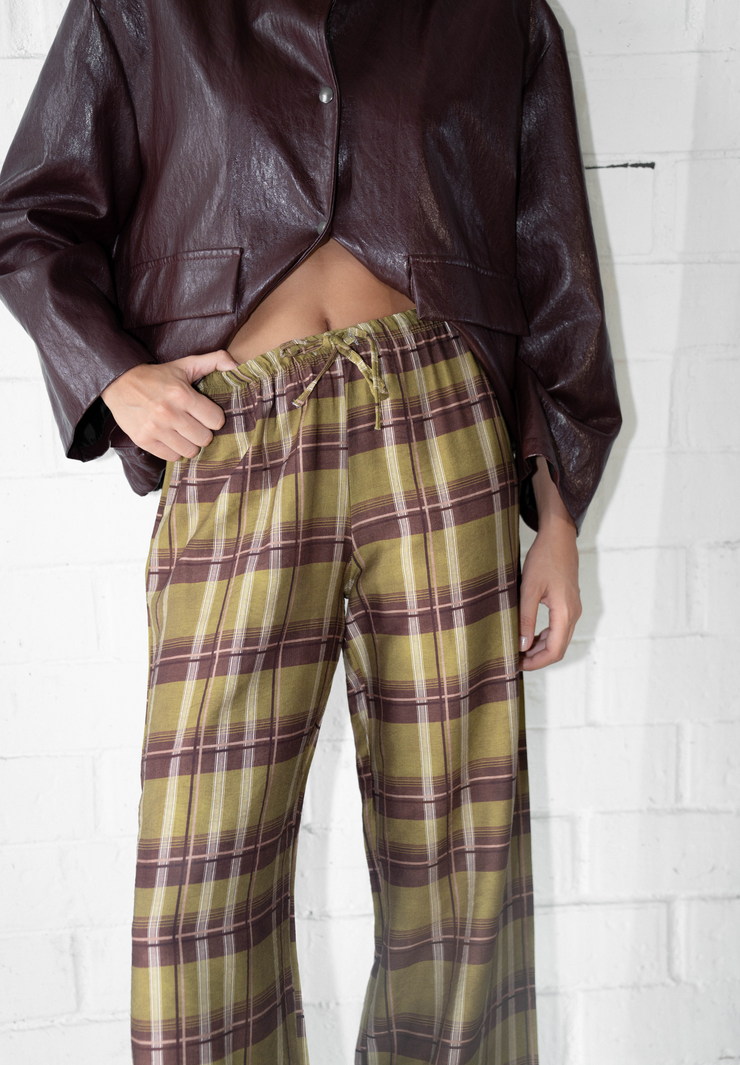 Pantalón pijamero verde Quoin