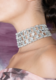 Choker Prism