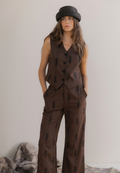 Pantalón chocolate bordado Lar